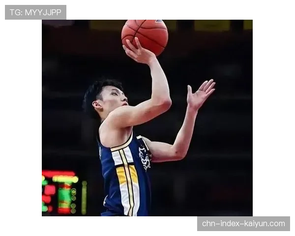 徐杰控场稳健但进攻未打开 广东后卫外线投篮信心不足